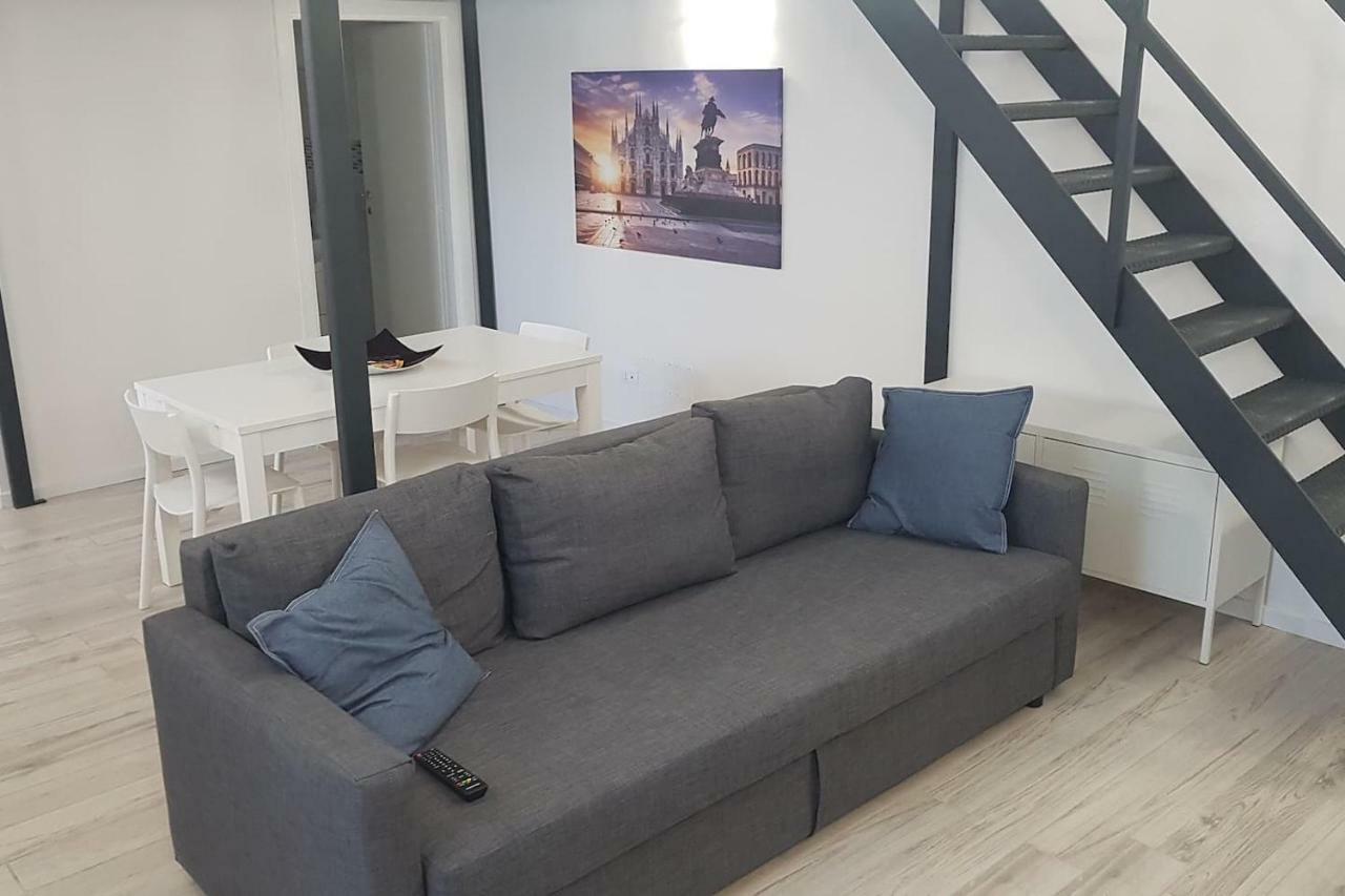 Solari7 Apartment Milan Bagian luar foto